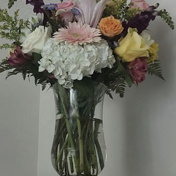 Flowers by B - What I got - Florists Near Me - Zephyrhills, Florida
