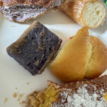 Ani's Bake Shop - Taste sharing - Bakeries Near Me - Aiea, Hawaii