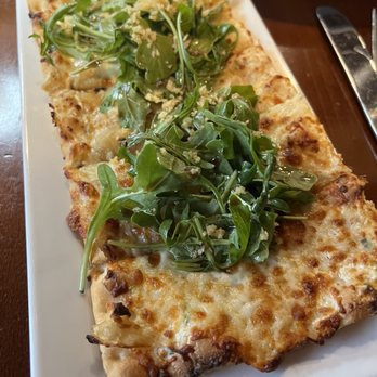 Tuckers Tavern - French Onion Flatbread - Gastropubs Near Me - Beach Haven, New Jersey Tuckers Tavern - French Onion Flatbread - Gastropubs Near Me - Beach Haven, New Jersey