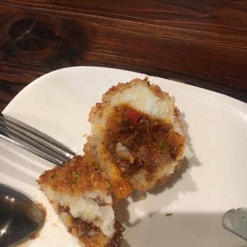 Baracoa Cuban Restaurant - Papas Rellena - Cuban Near Me - Palmdale, California