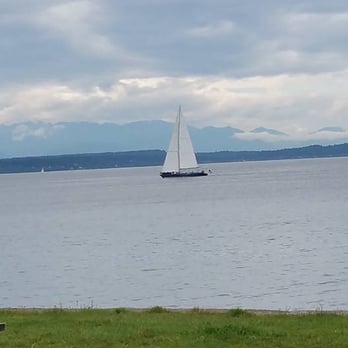 Alki Beach Park - Parks Near Me - Seattle, Washington