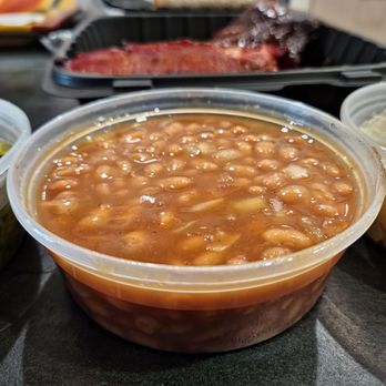 Hecky's Barbecue - Baked Beans - Barbeque Near Me - Evanston, Illinois