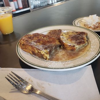 HangOverEasy - French toast. - Breakfast & Brunch Near Me - Cincinnati, Ohio HangOverEasy - French toast. - Breakfast & Brunch Near Me - Cincinnati, Ohio