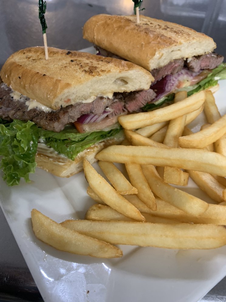 Los Domingos Restaurant and Hotel
