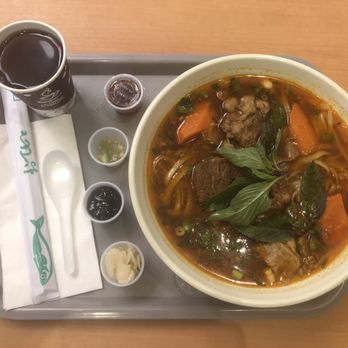 Pho Street - H8 Tomato Brisket Stew Beef Rice Noodle Soup - Vietnamese Near Me - Toronto, Ontario