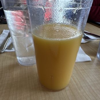Rox Diner - Diners Near Me - West Roxbury, Massachusetts