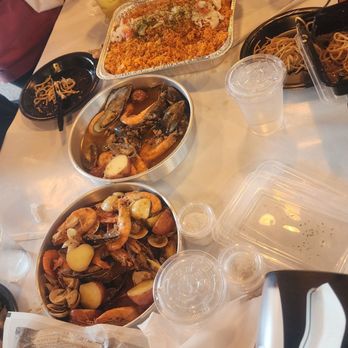 Crab Mentality - Seafood Near Me - Los Angeles, California Crab Mentality - Seafood Near Me - Los Angeles, California