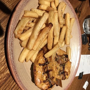 Nando's - Chicken Shop Near Me - Liverpool, XMS