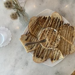 Crepes & Coffee by Loza - Toasted bread with balsamic and honey butter