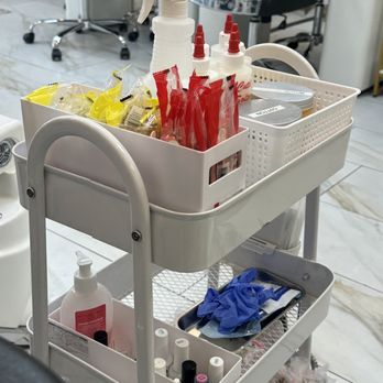 Aesthetic Nails - Hygienic set up - Nail Salons Near Me - Castro Valley, California Aesthetic Nails - Hygienic set up - Nail Salons Near Me - Castro Valley, California