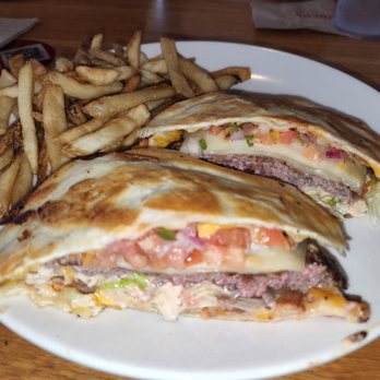 Applebee's Grill + Bar - Sports Bars Near Me - Columbus, Mississippi Applebee's Grill + Bar - Sports Bars Near Me - Columbus, Mississippi
