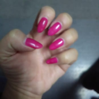 Foothill Nail Salon - Been two weeks not one chip! - Nail Salons Near Me - La Crescenta, California