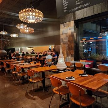 Soi 4 Bangkok Eatery - Dining room - Thai Near Me - Scottsdale, Arizona