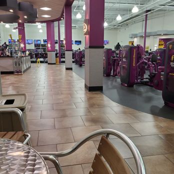 Planet Fitness - A picture is worth a thousand words.... - Gyms Near Me - Derby, Connecticut Planet Fitness - A picture is worth a thousand words.... - Gyms Near Me - Derby, Connecticut