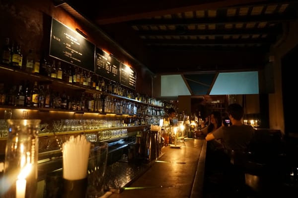 Bar 878 by null