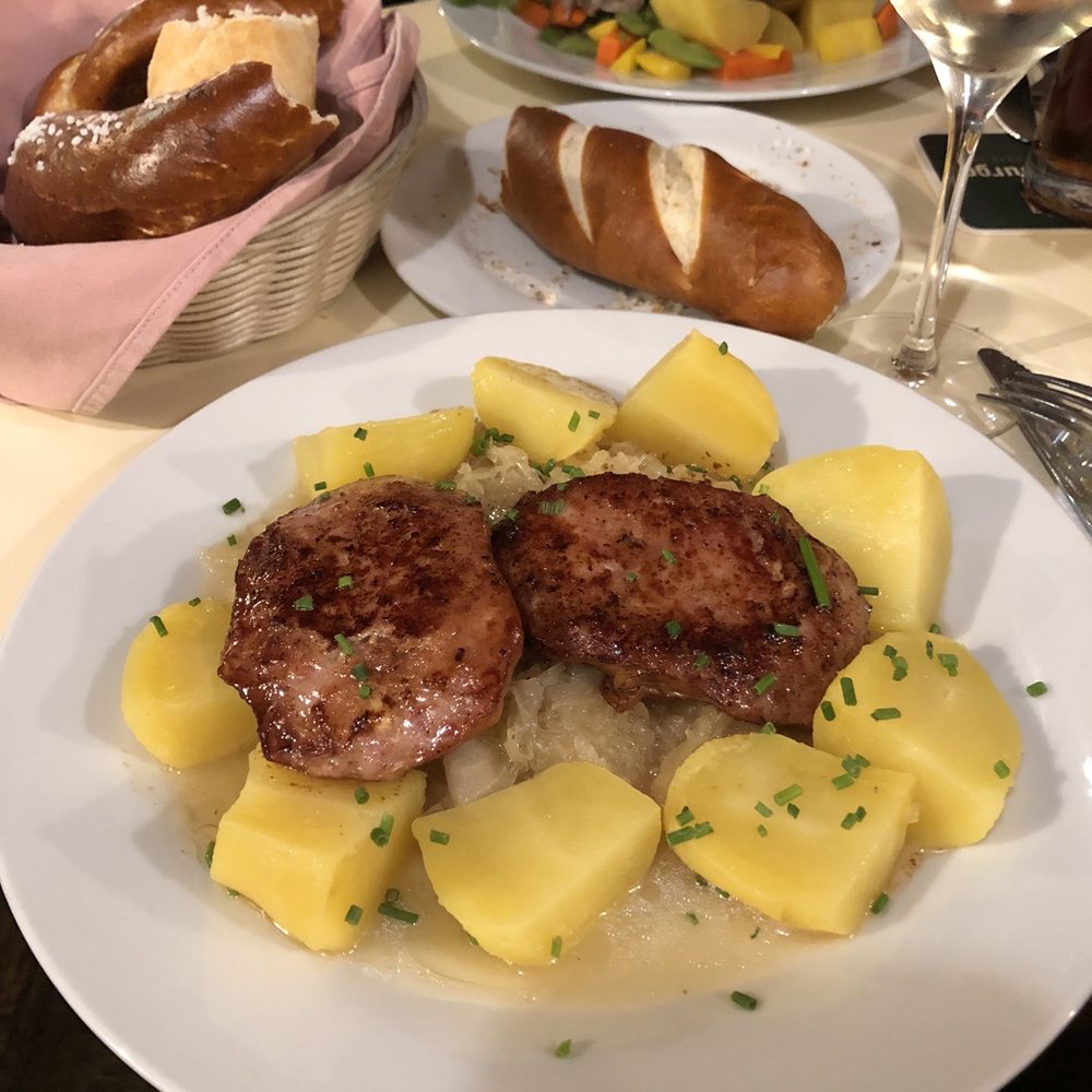 Cafe Gschamster Diener - Austrian Near Me - Vienna, 9 Cafe Gschamster Diener - Austrian Near Me - Vienna, 9