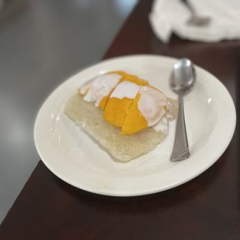 Amay Kitchen - Sticky rice and mango dessert - Thai Near Me - Fort Wayne, Indiana