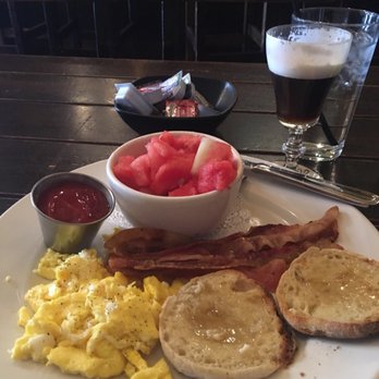 The Auld Dubliner - Rasher & Eggs - Irish Near Me - Long Beach, California