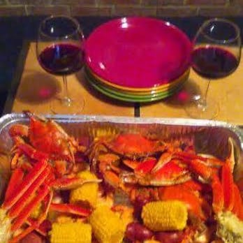 Castaway Seafood - crab legs and corn on the cob - Seafood Markets Near Me - Columbus, Georgia Castaway Seafood - crab legs and corn on the cob - Seafood Markets Near Me - Columbus, Georgia