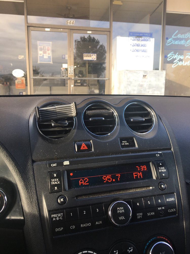 JAMACHA CLEANERS Updated September 2024 El Cajon, California Dry