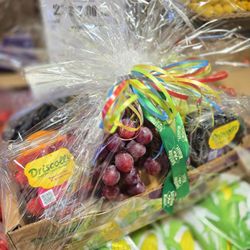 Kin's Farm Market - Customized