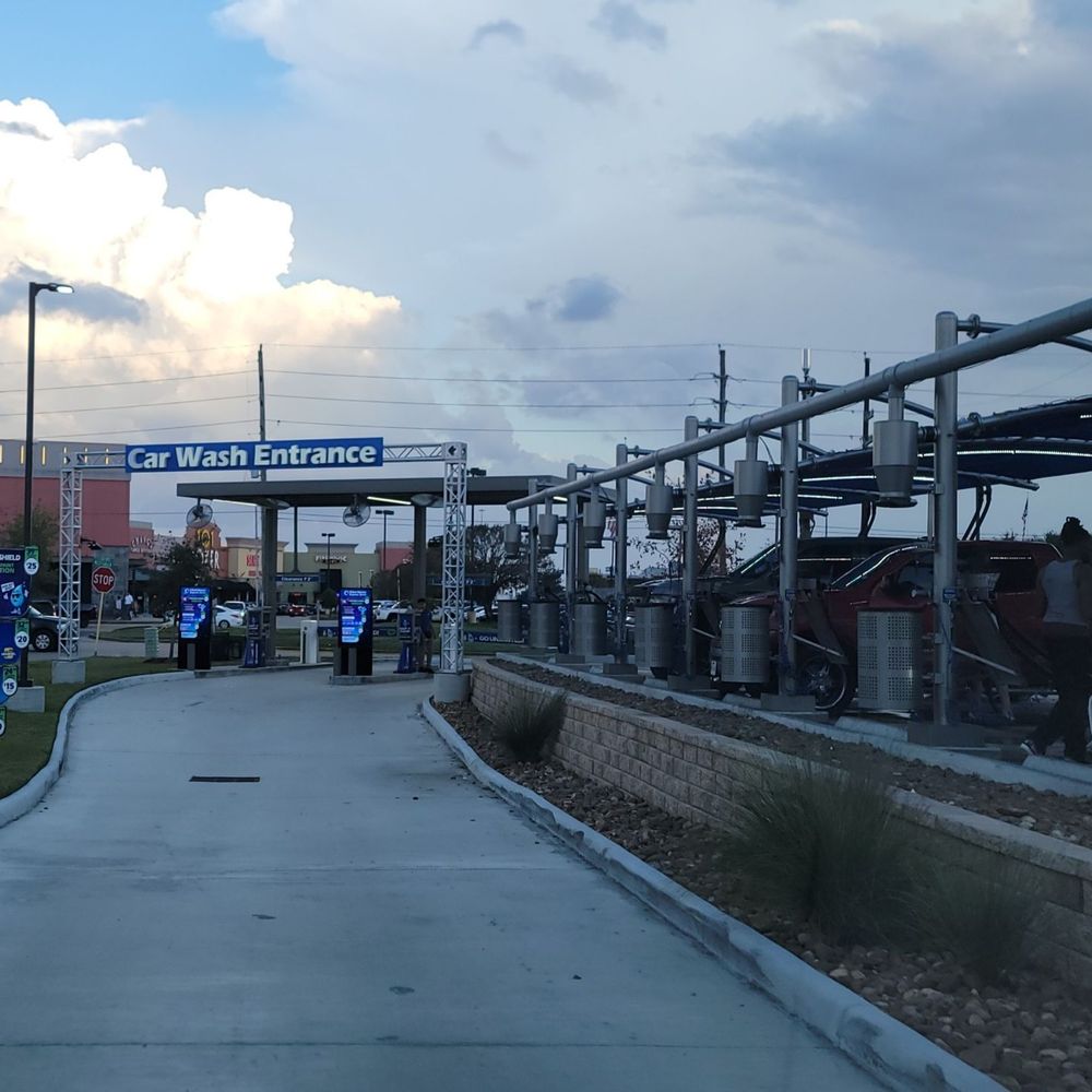ClearWater Express Wash - Entrance - Car Wash Near Me - Katy, Texas