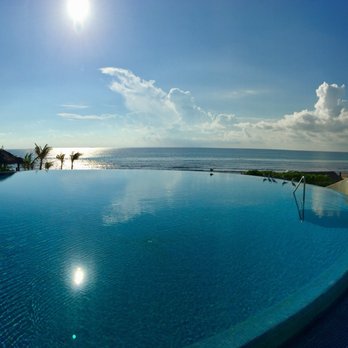 Live Aqua Resort - Infinity Pool. - Resorts Near Me - Cancún, ROO