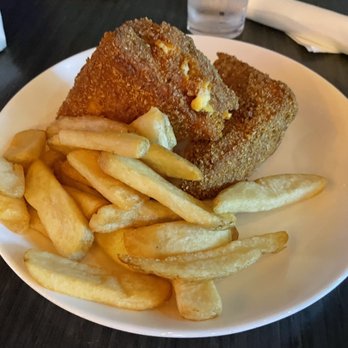 EP’s Bar & Grill - Grilled Cheese - Southern Near Me - Memphis, Tennessee EP’s Bar & Grill - Grilled Cheese - Southern Near Me - Memphis, Tennessee