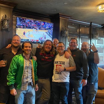 Mickey's Irish Pub - Irish Pub Near Me - Fullerton, California