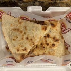 Aja Food Truck Pembroke Pines - Quesadilla + Soda Gratis