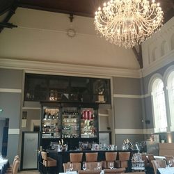 Villari - Die Bar