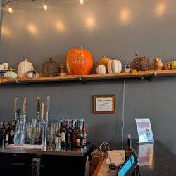 The Loaded Grape - Interior bar