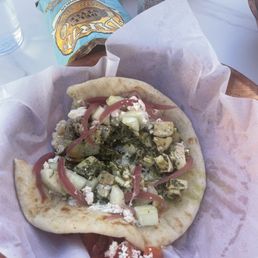 Chicken pesto pita