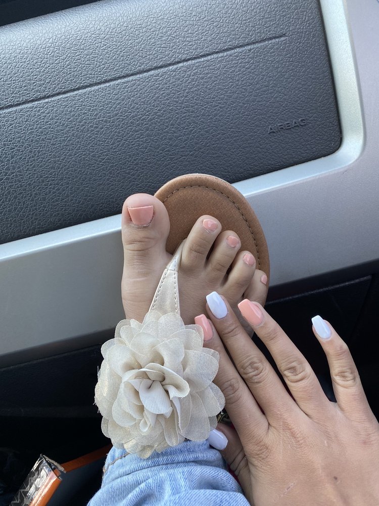 EXTRA NAILS 42 Photos & 35 Reviews 3364 Chamblee Tucker Rd, Atlanta