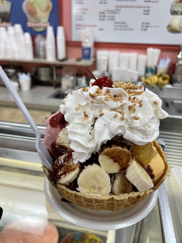 JOE’S ICE CREAM PARLOR Updated October 2024 11 Reviews 2602 N