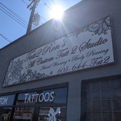 Iris Ink & Needle - Tatt2Rons