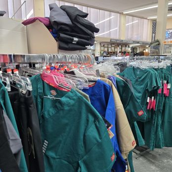 Ace Uniforms - Phoenix - Uniforms Near Me - Phoenix, Arizona