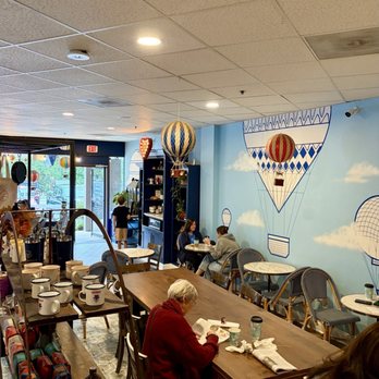 Grounded Coffee Shop - Inside - Coffee & Tea Near Me - Alexandria, Virginia Grounded Coffee Shop - Inside - Coffee & Tea Near Me - Alexandria, Virginia