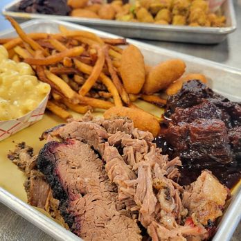 Daddy D’s BBQ - Pick 2 plate, brisket and burnt ends @_thencfoodie_ - Barbeque Near Me - Benson, North Carolina