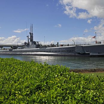 Pearl Harbor - The Bowfin Submarine at Pearl Harbor Museum Visitor Center Honolulu, HI - Visitor Centers Near Me - Honolulu, Hawaii Pearl Harbor - The Bowfin Submarine at Pearl Harbor Museum Visitor Center Honolulu, HI - Visitor Centers Near Me - Honolulu, Hawaii