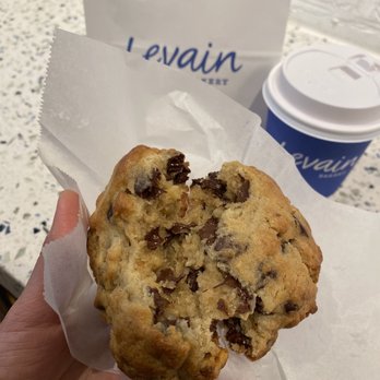 Levain Bakery - Upper East Side, NYC - Chocolate Chip Walnut Cookie - Bakeries Near Me - New York, New York Levain Bakery - Upper East Side, NYC - Chocolate Chip Walnut Cookie - Bakeries Near Me - New York, New York