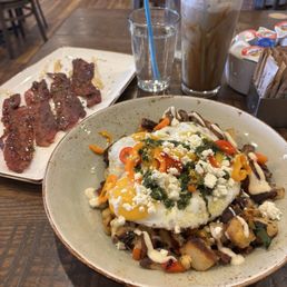 Chimichurri Steak & Eggs Hash Chimichurri Steak & Eggs Hash