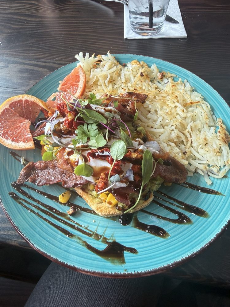 Urban Kitchen