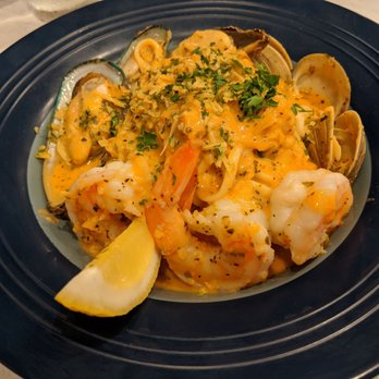 Karai Crab - Seafood pasta - Seafood Near Me - Honolulu, Hawaii Karai Crab - Seafood pasta - Seafood Near Me - Honolulu, Hawaii