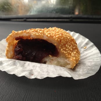 Mee Sum Pastry - Sesame Ball - Seafood Near Me - Seattle, Washington