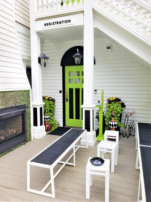 The Roxbury Hotel by null