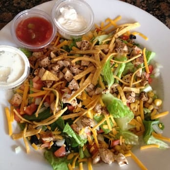 Blind Tiger Pub - Chicken taco salad.  A little small and u had to look for the beans but it did have romaine lettuce. - American Near Me - Charleston, South Carolina