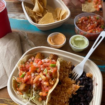 Oahu Mexican Grill - Fish tacos, large chips and salsa! Staff was friendly, good food and quick - Tex-Mex Near Me - Honolulu, Hawaii