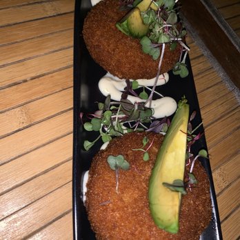 Sola - Crab cakes - Breakfast & Brunch Near Me - Miami Beach, Florida Sola - Crab cakes - Breakfast & Brunch Near Me - Miami Beach, Florida