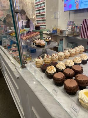 Trophy Cupcakes & Party - University Village by null